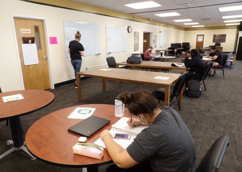 Generous Gift from Carter Family Revamps Library’s Academic Success Center