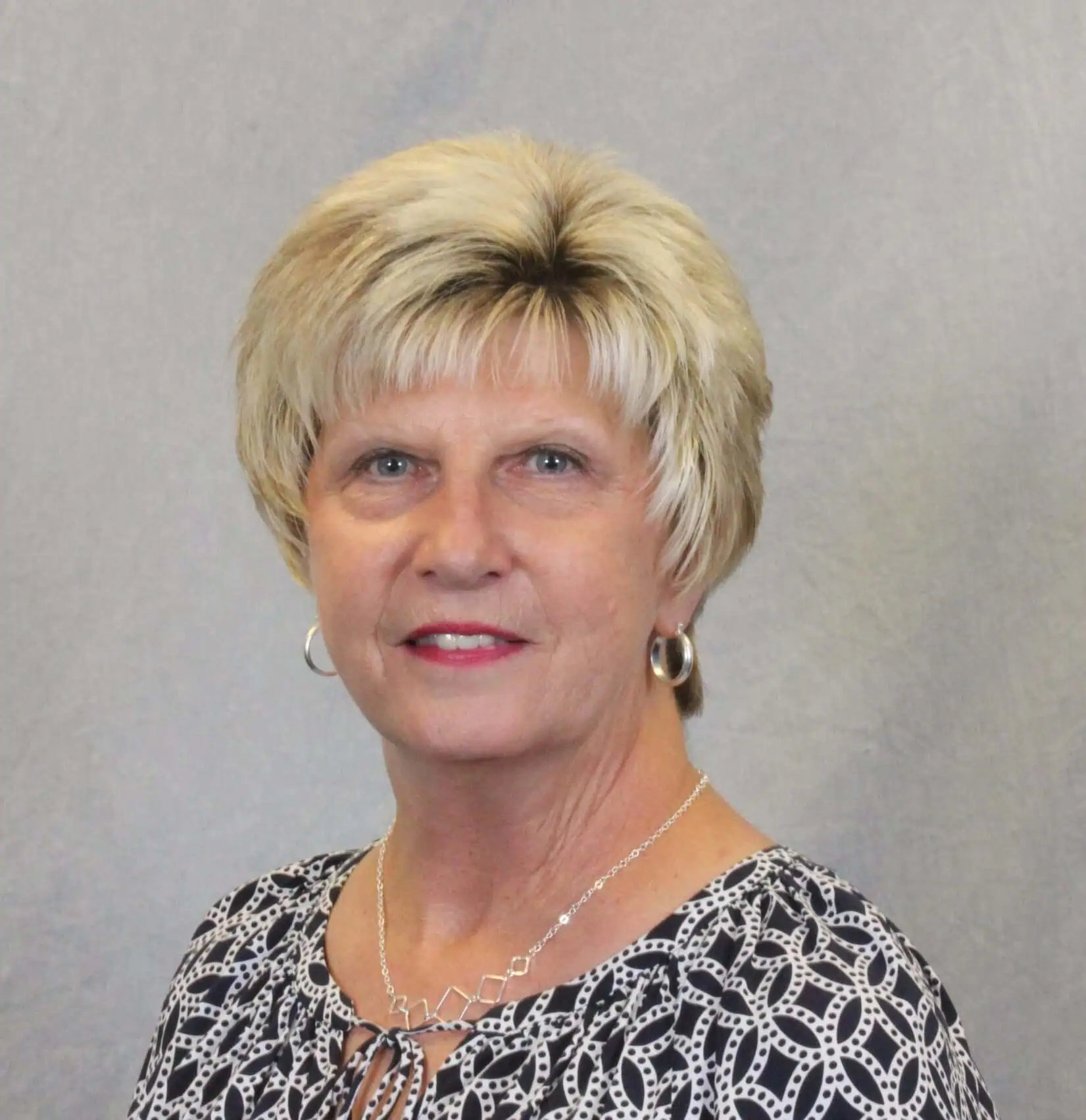 Headshot of Gail Holley