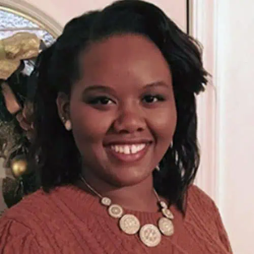 Headshot of Ferrum College staff Melanie Rooks.